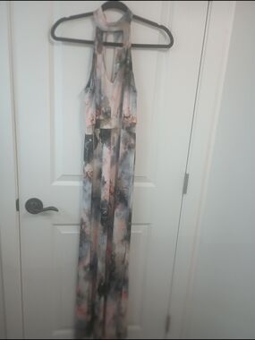 Veronica M | Dresses | Veronica M Halter Maxi Dress | Poshmark